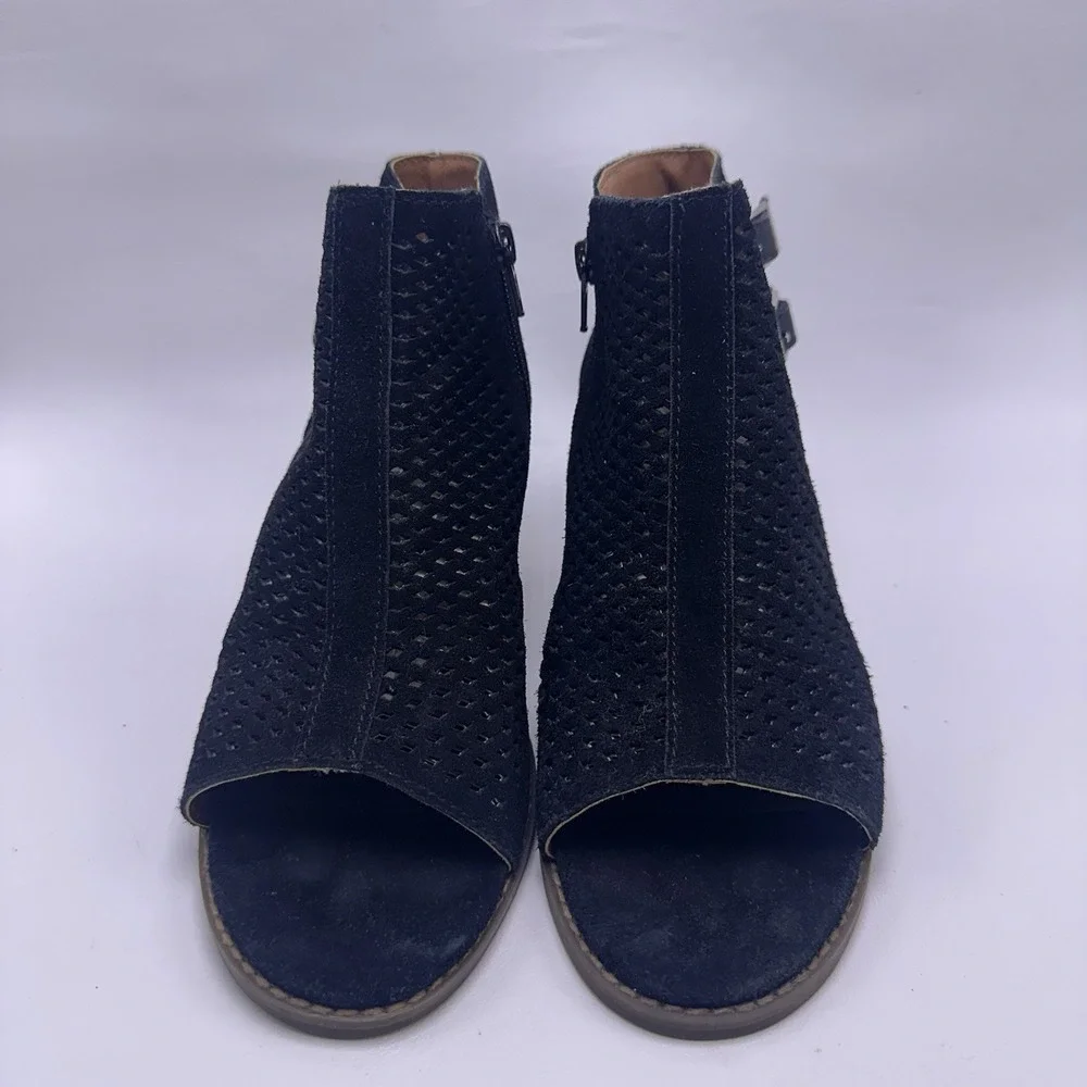 Vionic Chryssa Perforated Black Suede Heels Peep Toe Booties‎ Women Sz 7.5 M